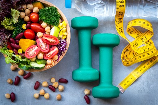 The Holistic Guide to Health and Wellness: Simple Steps Toward a Better You