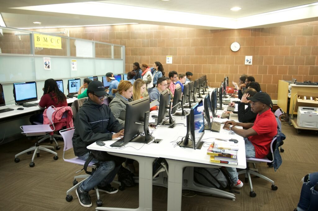 The Role of a Learning Technology Center